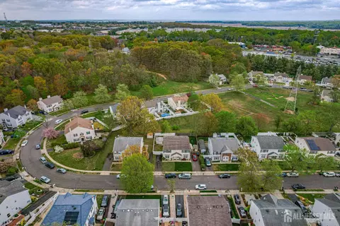 26 Brewster Cir, Old Bridge, NJ 08857 photo 5