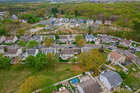 26 Brewster Cir, Old Bridge, NJ 08857 photo 40