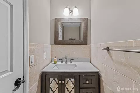 26 Brewster Cir, Old Bridge, NJ 08857 photo 14