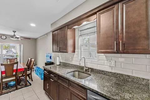 26 Brewster Cir, Old Bridge, NJ 08857 photo 34