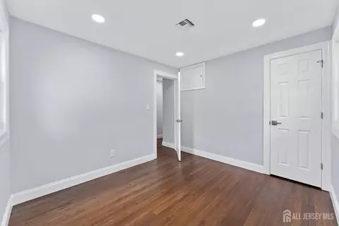 Other - 413 Main St, Middlesex, NJ 08846 photo 5 of 9