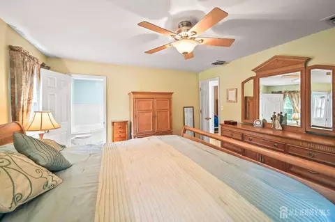134 Devon Rd, Colonia, NJ 07067 photo 40