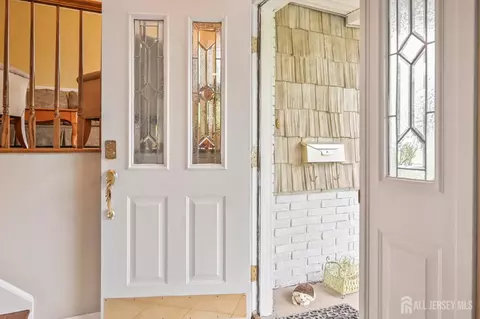 134 Devon Rd, Colonia, NJ 07067 photo 5