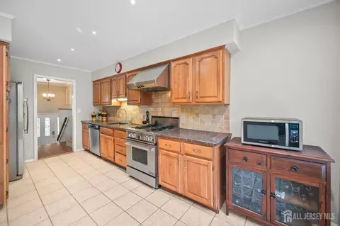134 Devon Rd, Colonia, NJ 07067 photo 14