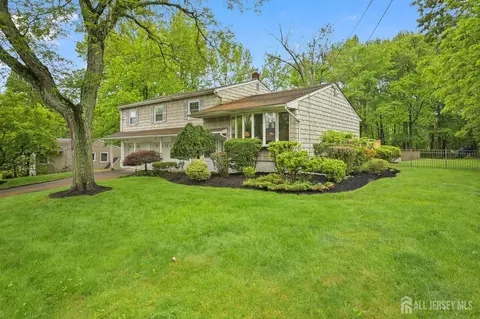 134 Devon Rd, Colonia, NJ 07067 photo 1