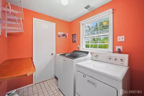 134 Devon Rd, Colonia, NJ 07067 photo 25