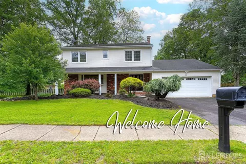 15 Meredith Rd, Edison, NJ 08817 photo 1