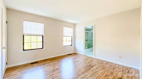 Bedroom - 1204 Maplecrest Rd, Edison, NJ 08820 photo 2 of 2