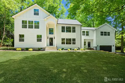 2 Beech Ln, Edison, NJ 08820 photo 2