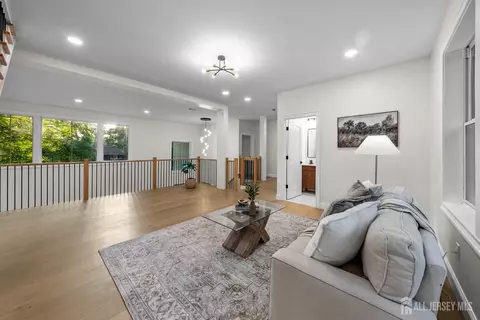 2 Beech Ln, Edison, NJ 08820 photo 23