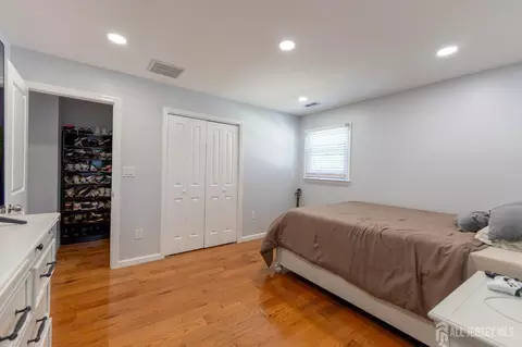 Bedroom - 128 Jay St, Middlesex, NJ 08846 photo 2 of 4