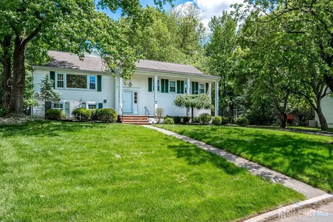 Other - 9 NW Fielding Pl, Edison, NJ 08820 photo 1 of 16