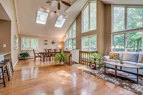 Other - 9 NW Fielding Pl, Edison, NJ 08820 photo 5 of 16