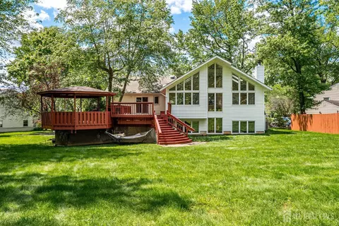 Exterior - 9 NW Fielding Pl, Edison, NJ 08820 photo 7 of 8