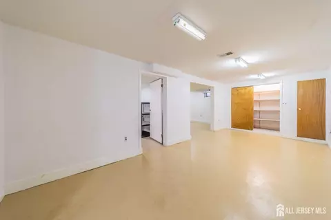 Other - 289 Old Rd, Sewaren, NJ 07077 photo 6 of 10