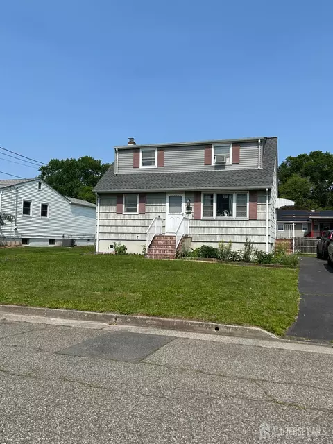 Exterior - 130 2nd St, Middlesex, NJ 08846 photo 1 of 2