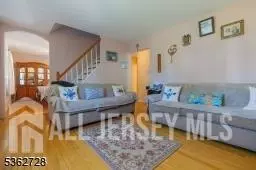 Entry Way - 130 2nd St, Middlesex, NJ 08846 photo 1 of 2