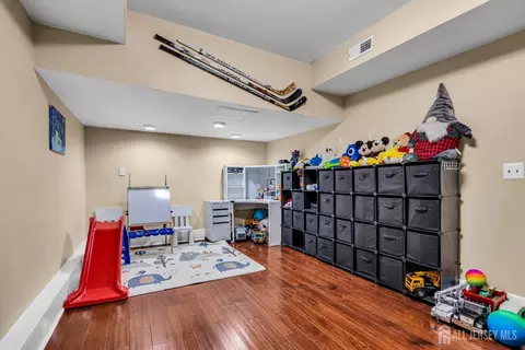 152 Redpine Loop, Old Bridge, NJ 08857 photo 4