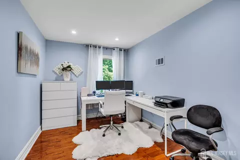 152 Redpine Loop, Old Bridge, NJ 08857 photo 16