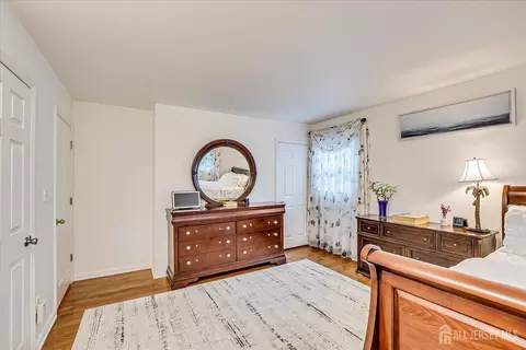 10 Dellview Dr, Edison, NJ 08820 photo 28