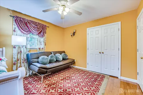 10 Dellview Dr, Edison, NJ 08820 photo 35