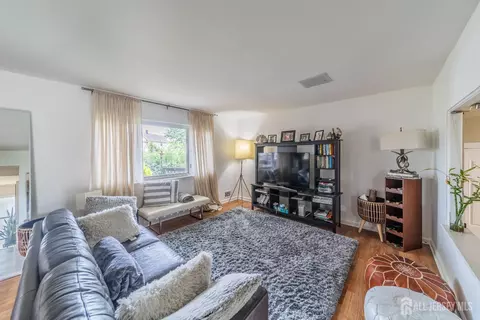 Living - 28 Bailey Pl, Sewaren, NJ 07077 photo 1 of 1
