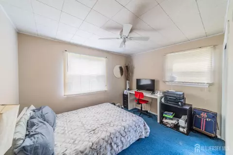 Bedroom - 28 Bailey Pl, Sewaren, NJ 07077 photo 1 of 6