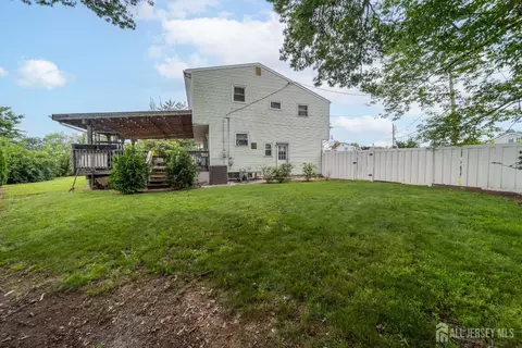 Exterior - 28 Bailey Pl, Sewaren, NJ 07077 photo 5 of 5