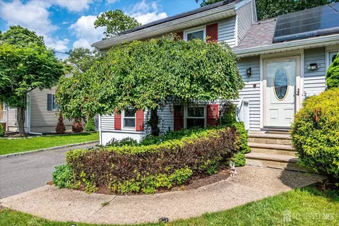 6 Dundar Rd, Edison, NJ 08817 photo 4