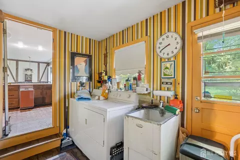 Other - 2 Christopher Ct, Edison, NJ 08820 photo 2 of 3