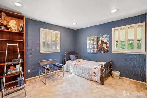 Bedroom - 2 Christopher Ct, Edison, NJ 08820 photo 3 of 6