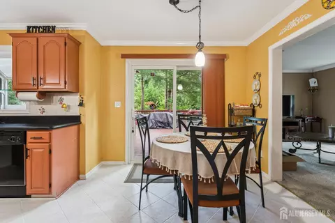 66 Spring Hill Rd, Matawan, NJ 07747 photo 4