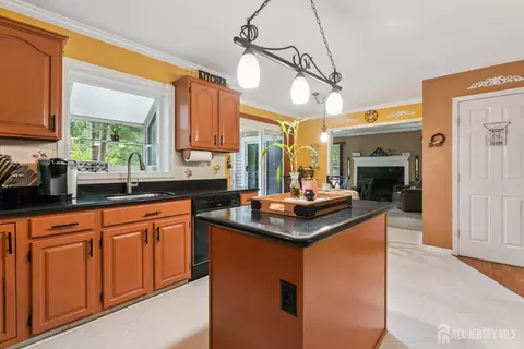66 Spring Hill Rd, Matawan, NJ 07747 photo 2
