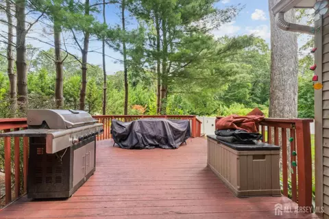 66 Spring Hill Rd, Matawan, NJ 07747 photo 14