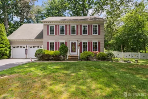 66 Spring Hill Rd, Matawan, NJ 07747 photo 9