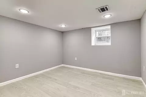 27 Elm St, Edison, NJ 08817 photo 39