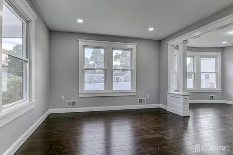 27 Elm St, Edison, NJ 08817 photo 11