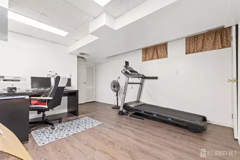 348 Westgate Dr, Edison, NJ 08820 photo 25