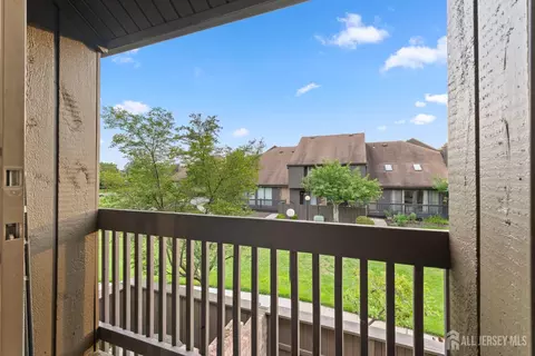 348 Westgate Dr, Edison, NJ 08820 photo 32