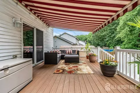 19 Bartlett Ct, Matawan, NJ 07747 photo 31