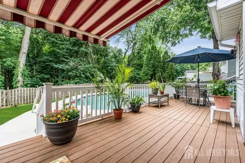 19 Bartlett Ct, Matawan, NJ 07747 photo 28