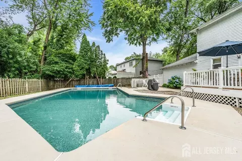 19 Bartlett Ct, Matawan, NJ 07747 photo 37