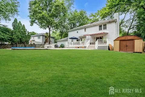 19 Bartlett Ct, Matawan, NJ 07747 photo 32