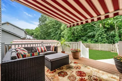 19 Bartlett Ct, Matawan, NJ 07747 photo 29