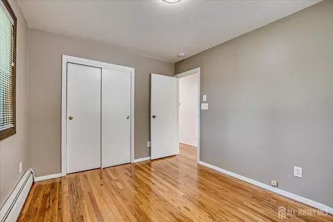 40 Montclair Ave, Edison, NJ 08820 photo 39