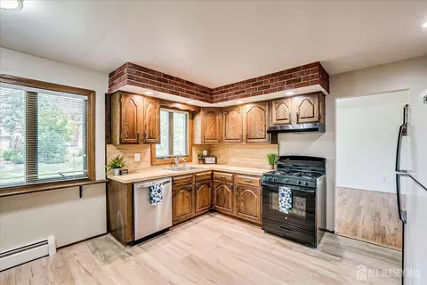 40 Montclair Ave, Edison, NJ 08820 photo 26