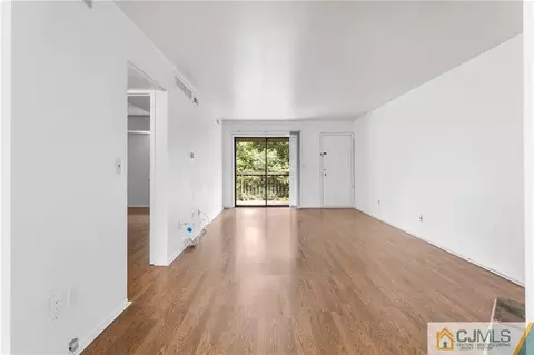 1935 Raspberry Ct, Edison, NJ 08817 photo 6