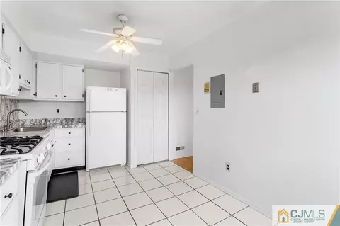 1935 Raspberry Ct, Edison, NJ 08817 photo 14