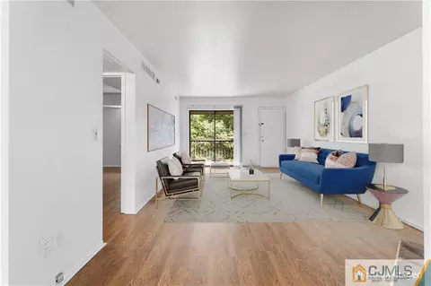 1935 Raspberry Ct, Edison, NJ 08817 photo 5