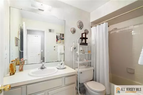 121 Redpine Loop, Old Bridge, NJ 08857 photo 18